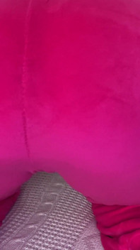Roze trainingspak stinkende scheten