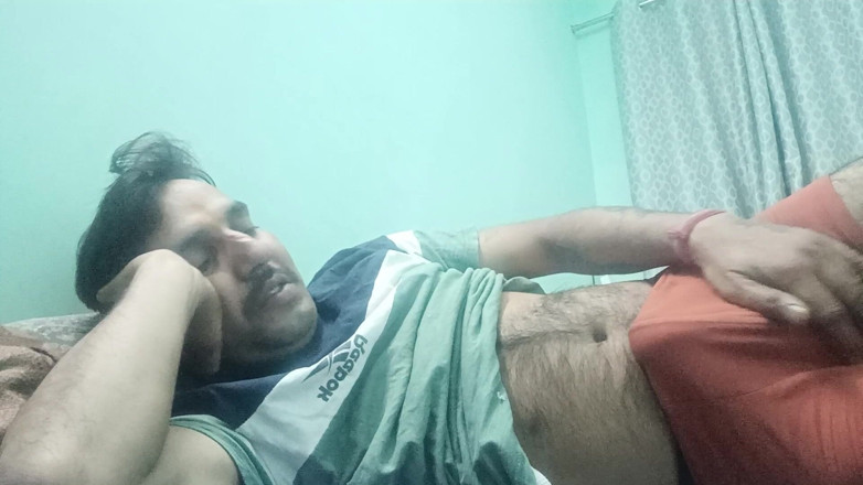 Rajasthani-old-lover: Un indien desi baise et montre sa chaussure de douche...