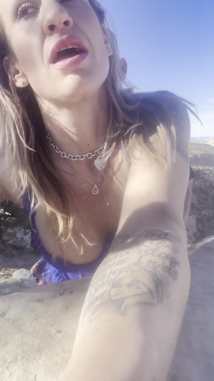 Zoey Portland: Zoey este futută afară la Grande Canyon de o pulă...