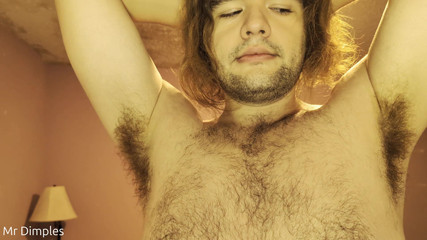 Mr Dimples: Aku pamer ketiakku setelah latihan!