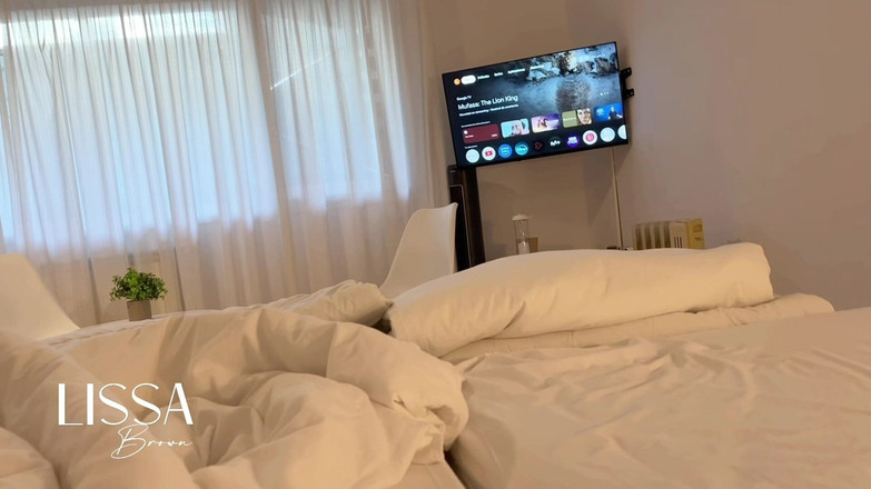 Lissa Brown: Я був чоловіком і прокинувся як жінка