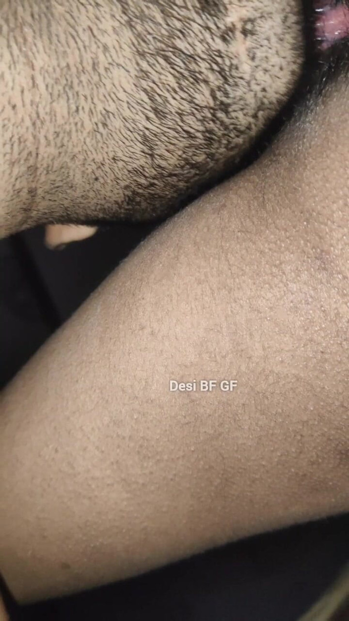 Manoj12015: Succhiando la figa rosa cremosa pelosa della mia ragazza e...