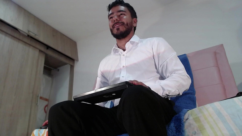 Tomm hot: Daddy Masturbates and Cums After Coming Home From the Office