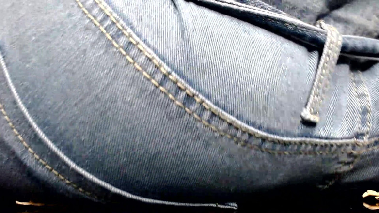 Maeling: Tiny Colony Crushed in Denim Jeans and Ass Stifled Unknowingly