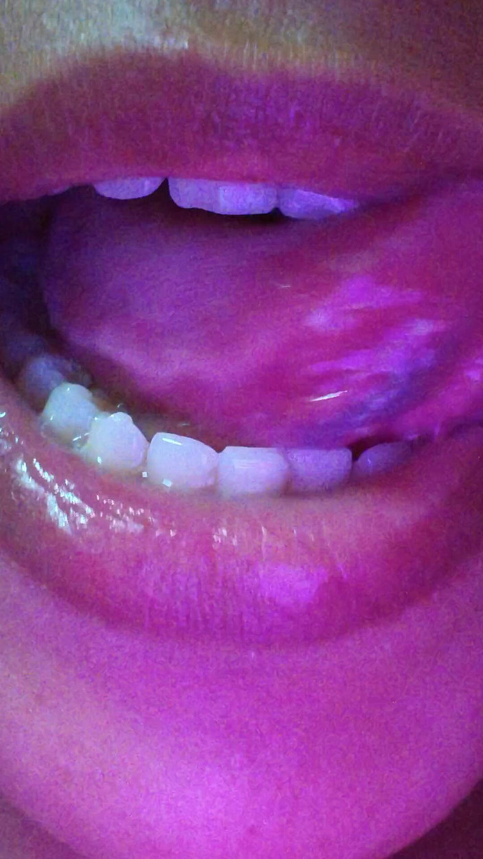 Moma: セクシーなビデオ