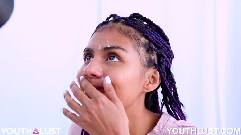 Youth Lust: Emma Is Back 3f B Cam