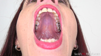 Inside My Mouth: Clip fétiche de la bouche avec Ali Bordeaux FullHD - Dans...
