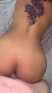 Blasian Black Asian Super Cantik Mendapat Krim Oleh Penis Besar
