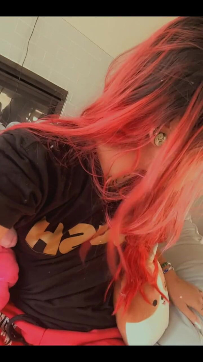 lilRavenFox: Im so Excited to Make Porn in This Kitchen