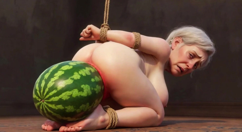 Anime Hentai: Nenek tua terikat dengan semangka besar di pantat - sakit &amp; orgasme