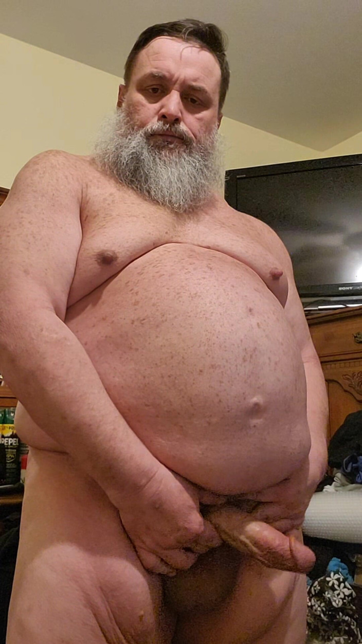 GeneWadexxx: Daddy Bear Jacking His Cock