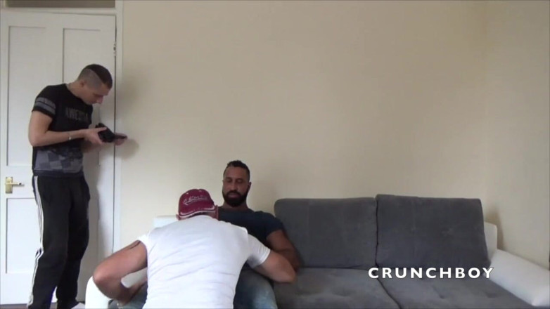 ARAB FUCKERS WITH HUGE COCKS: Jess wird roh von der sexy araberin Lex Anders benutzt