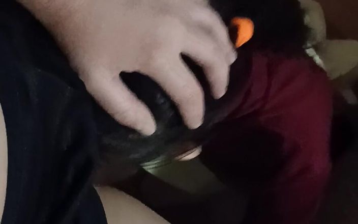 Lesbian-candys: Leccare la figa della mia insegnante tettona per un buon...