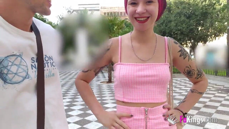 FAKings: Spanish tourist meets Sevilla and gets drilled all around town!
