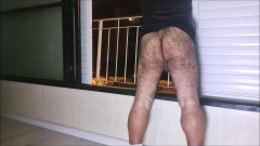 Ilovetobenaked: Plus de lunes et d'exhibition depuis mon balcon