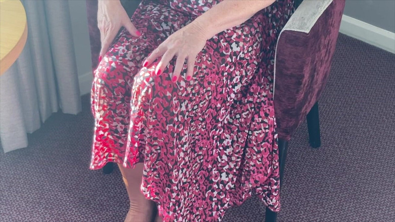 Aunty Sandra vintage girdle queen: 阿姨桑德拉为你脱衣