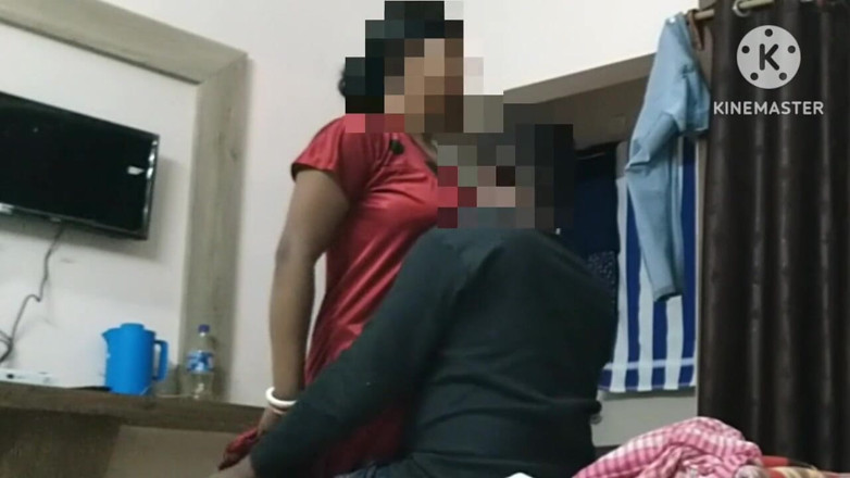 Priyanka Bhabi: Indiancă Sexy Boudi bengaleză se bucură de luna de miere -...