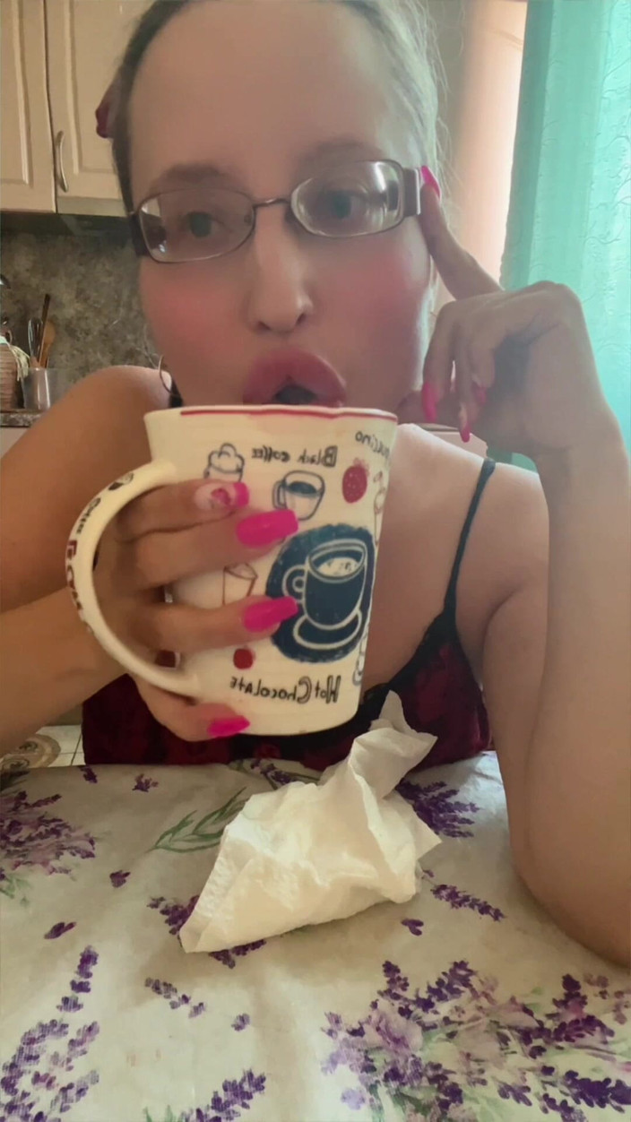 FinDom Goaldigger: रसोई घर में asmr भाग 3 नींबू पानी