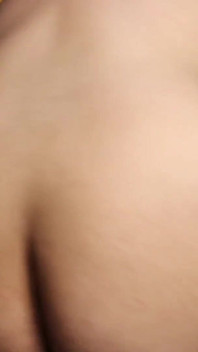 Manlief neukt zijn vrouw op cam (deel 1)