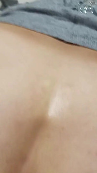 Bolestivý! Nevlastní syn dává nespokojené macechě MILF zkušenosti DP hardcore s análním creampie