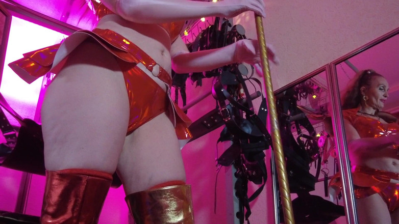 Eva Latexxx: Mistress Eva Latex Fetish Domina Femdom Dea Stivali d'Oro Grandi...