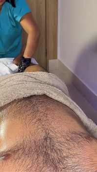 Leyne Rodriguez gerçek amatör latin ilk kez nuru gel deniyor