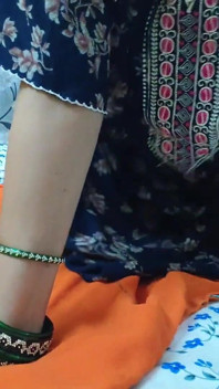 Bhabhi Ko Mai Hi Condom Lag Kar Choda