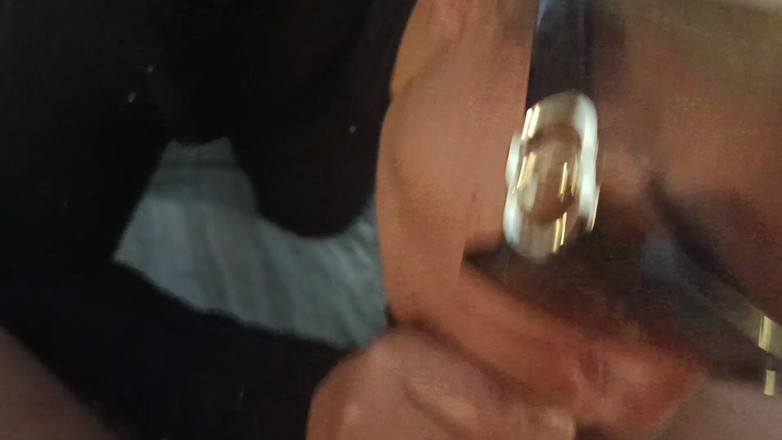 LauraOnHeels: MILF dalam cermin mata hitam POV blowjob dengan cumshot di...