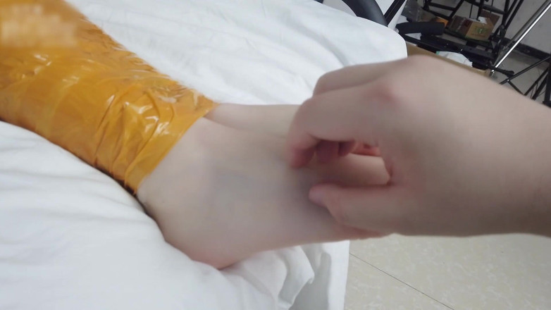 Asian bondage: First-person Perspective Records the Girlfriend Wrapped in Tape From Head...