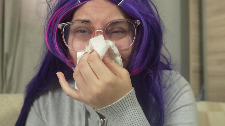 AmayaMori: Намагаюся стримати мої чхання, але це перетворюється на сніжний шторм