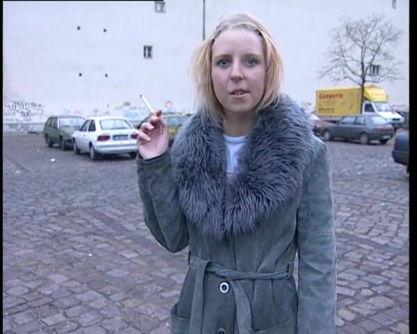 YOUR FIRST PORN: Kamila tânără și perversă - Kamila