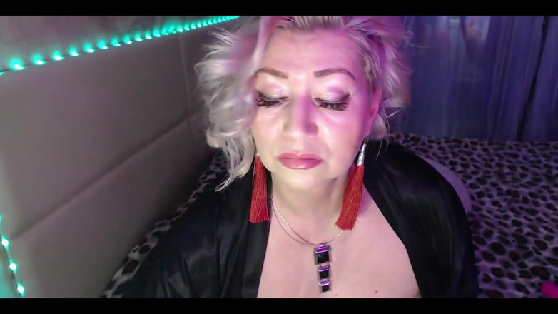 AimeeParadise: Celebră curvă rusoaică matură Aimee milf fierbinte: sesiune de cameră...