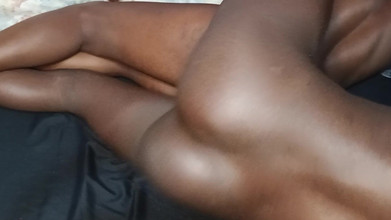 SPICYIT: Meminyakkan adik tiri saya dan berseronok