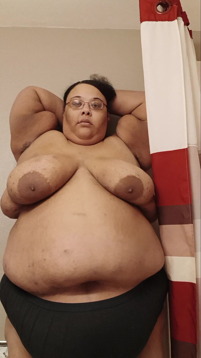 Jessica pigslut: Rebotando mis grandes tetas gordas