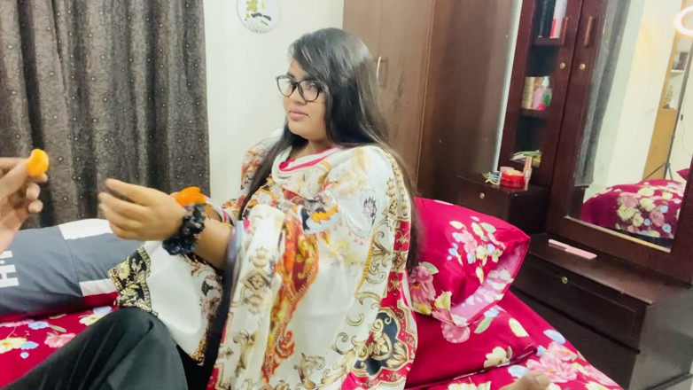 Nadiyaxxx02: Adik perempuan yang udah nikah dientot sama adik laki-laki dan...