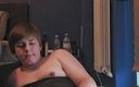 DustinSS7: Femboy chevauche un gode et jouit beaucoup