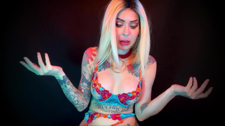 Baal Eldritch: Matte černé rty pro vlastní fotografie - rtěnka aplikace, vzorník, fetiš obličeje,...