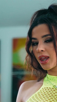 Kylie Rocket Double Blowjob