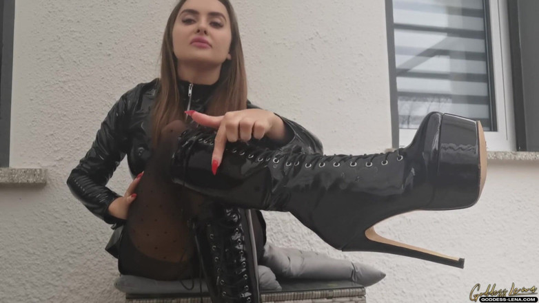Goddess Lena: Branlette obéissante