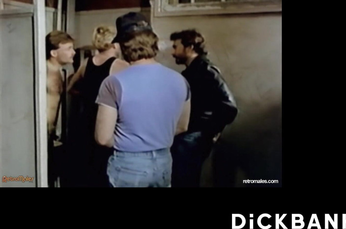 Dick bank: Il superdotato david Ashfield scopa senza preservativo Il culo stretto...