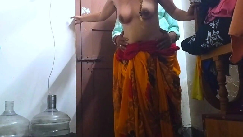 Fantacycutting: インドのリアルな隣人バービーが隣人に密かに犯される