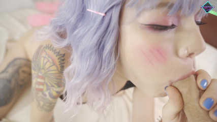 Karneli Bandi: สาววัยรุ่น Kawaii ชอบดูดควยใหญ่และกินน้ำเงี่ยนหวานๆ
