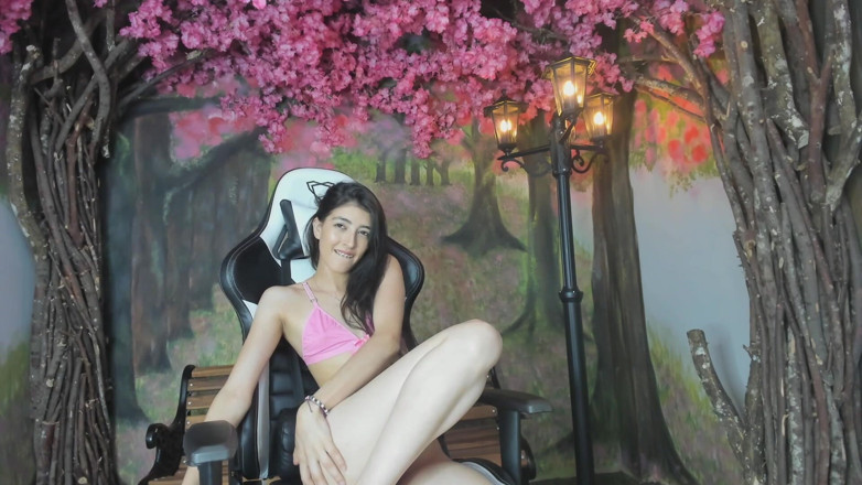 Adhara Hamilton: Latina Naked Sex Show Pussy Dildo Masturbation