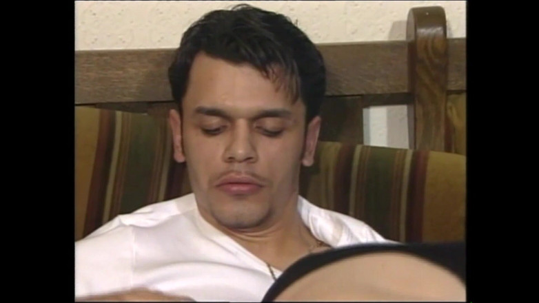 Vintage megastore: Sự buồn chán có giới hạn