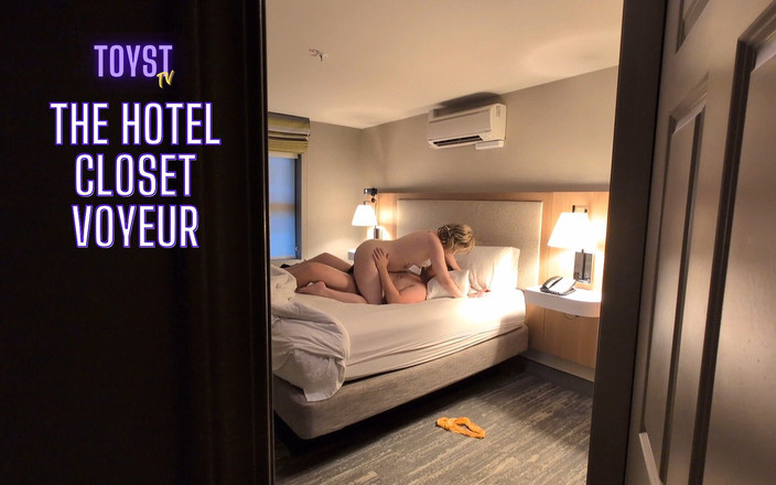 Jess and James TOYST: Obserwator szafy hotelowej