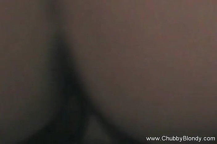 Chubby Blondy: Hot wife amateur getting bound