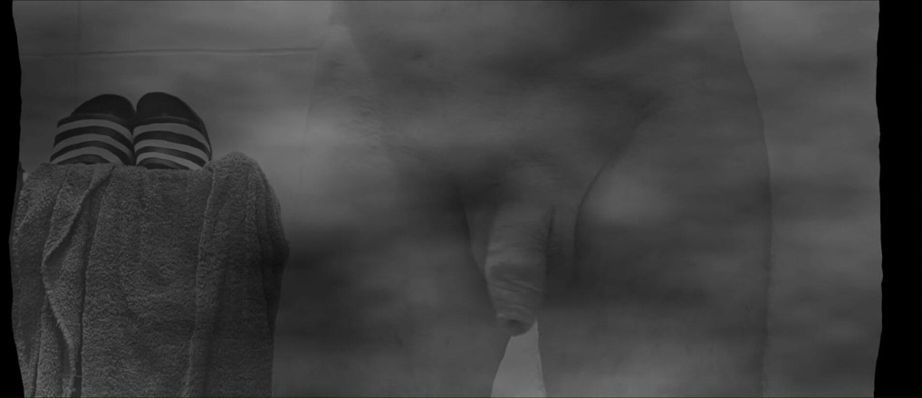 Pussy Catcher: Sfogarsi dopo la doccia