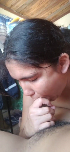 E-Alfa: De pik van mijn schoonzus zuigen, klaarkomen in de mond