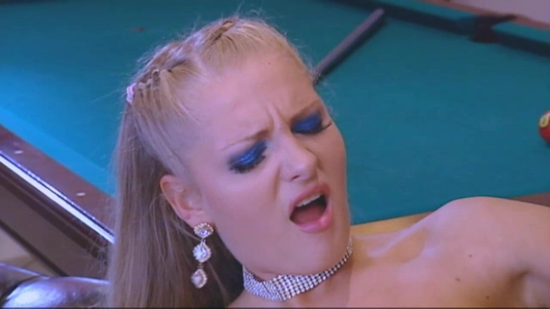 EroticPlanet XXX: Affaire de clan - épisode 2