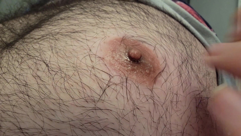 Chunky Belly Boy: Buik, navel, tepel pov